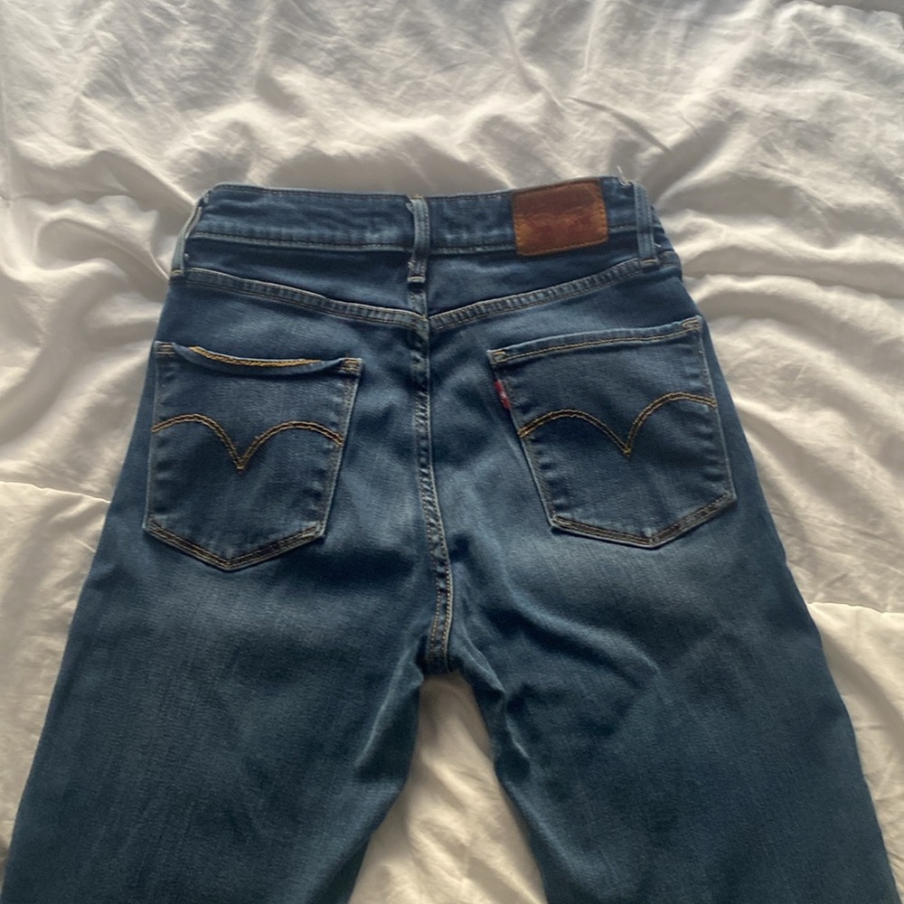 LEVI BOGO 50% OFF - 721 high rise skinny
